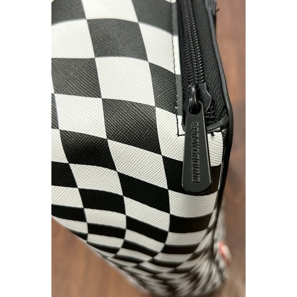 Sprayground Trippy Check Toiletery Aka Money Bag New - Picture 6 of 16